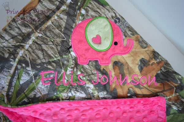 Personalized Minky Blanket,  elephant appliqué with and name embroidered, other colors available.