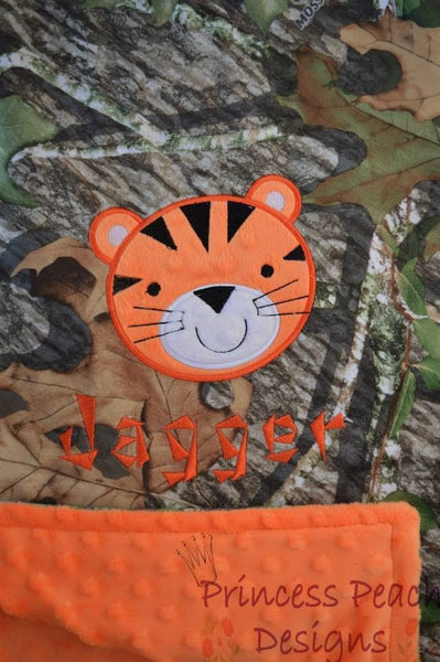 Personalized Minky Blanket, tiger appliqué with and name embroidered, other colors available.